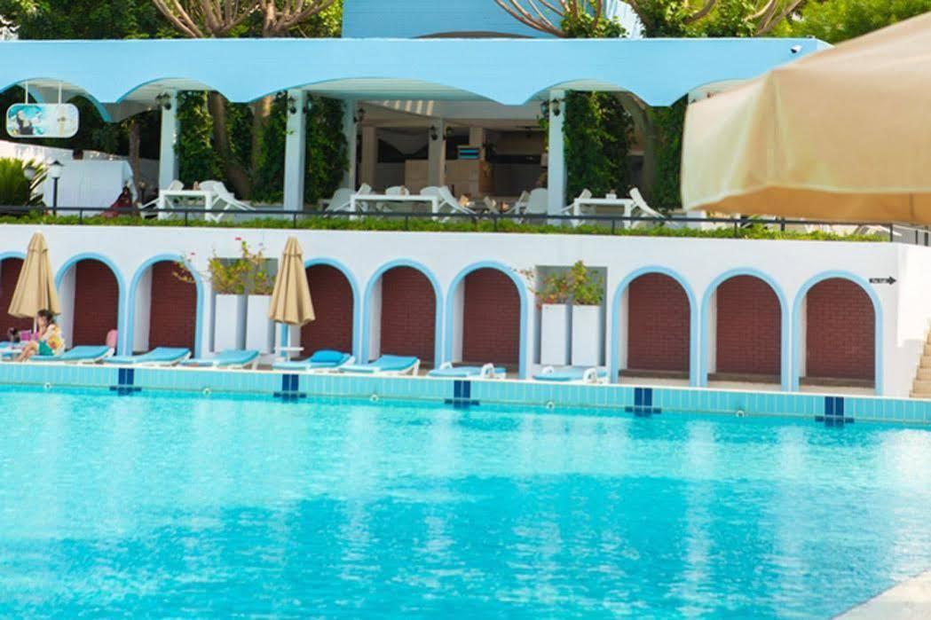 Uptown Bueyuek Anadolu Girne Hotel Eksteriør billede