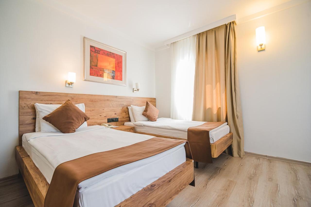 Uptown Bueyuek Anadolu Girne Hotel Eksteriør billede