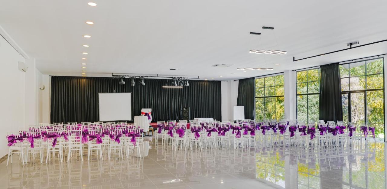 Uptown Bueyuek Anadolu Girne Hotel Eksteriør billede