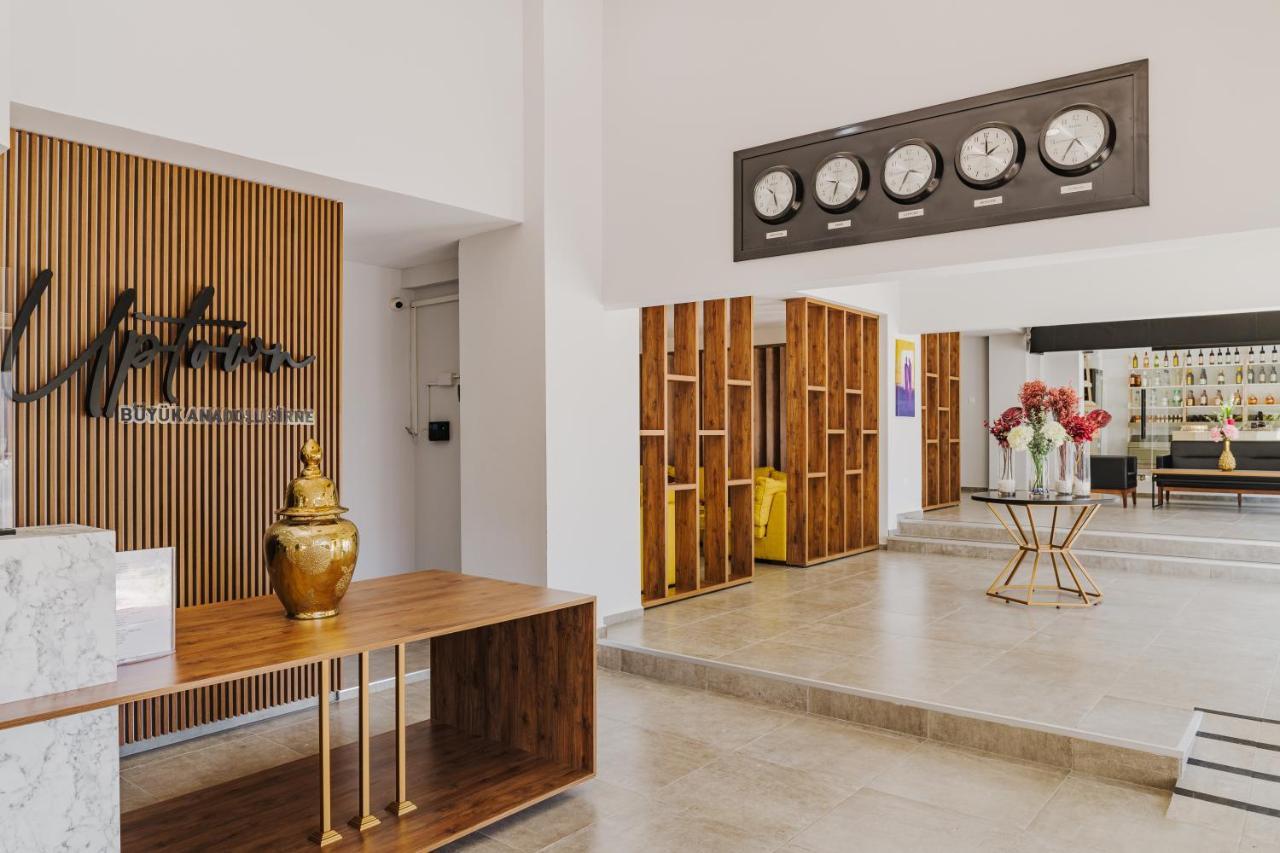 Uptown Bueyuek Anadolu Girne Hotel Eksteriør billede
