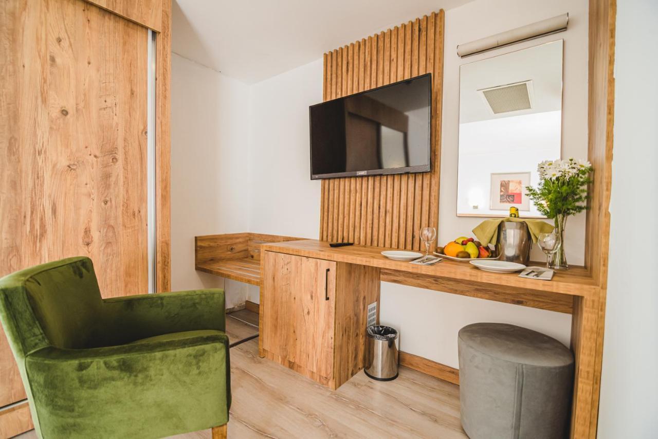 Uptown Bueyuek Anadolu Girne Hotel Eksteriør billede