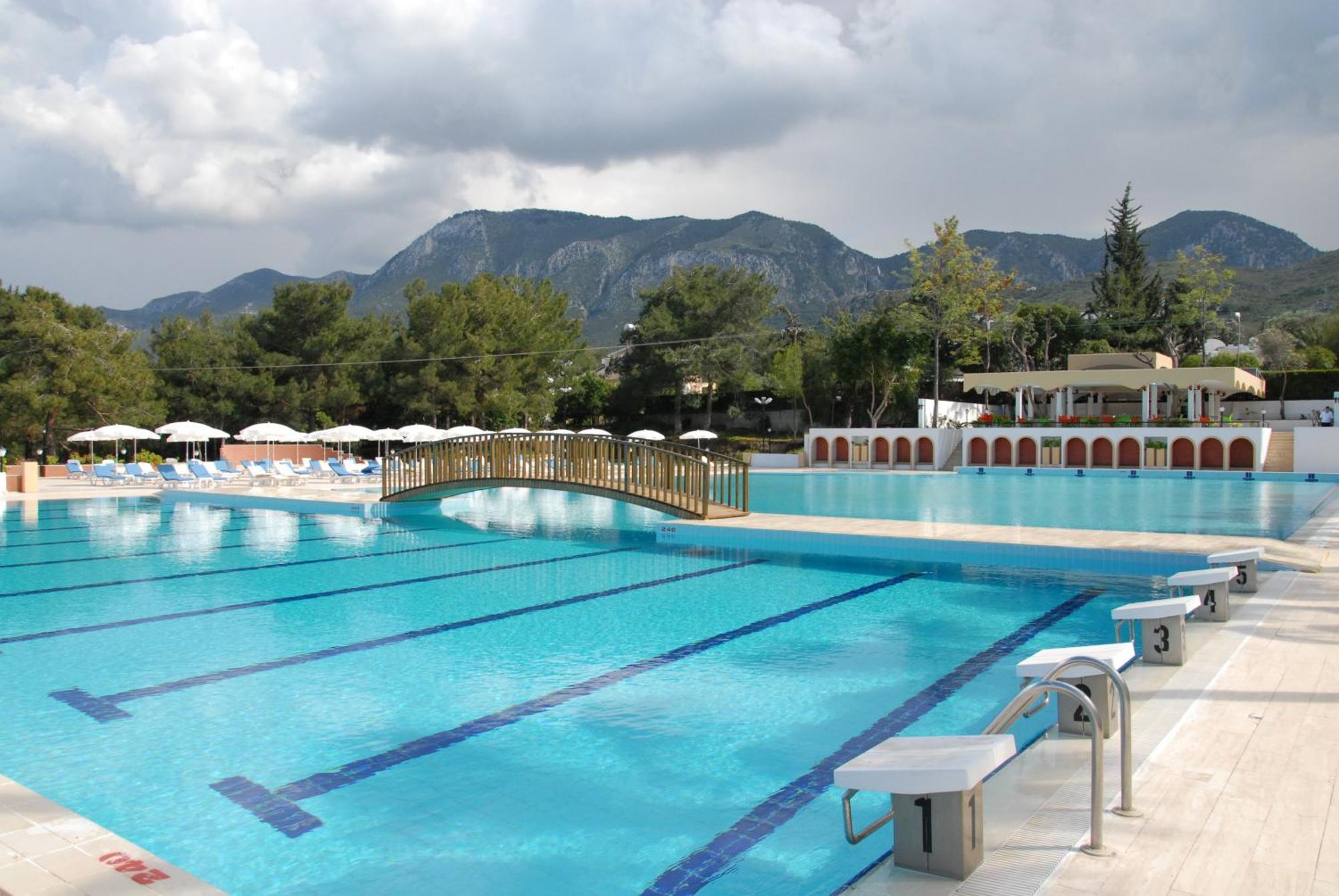 Uptown Bueyuek Anadolu Girne Hotel Eksteriør billede
