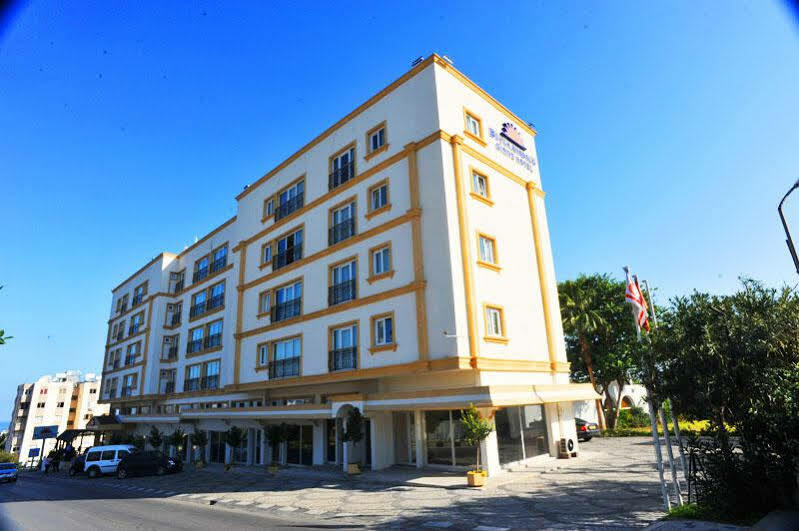 Uptown Bueyuek Anadolu Girne Hotel Eksteriør billede